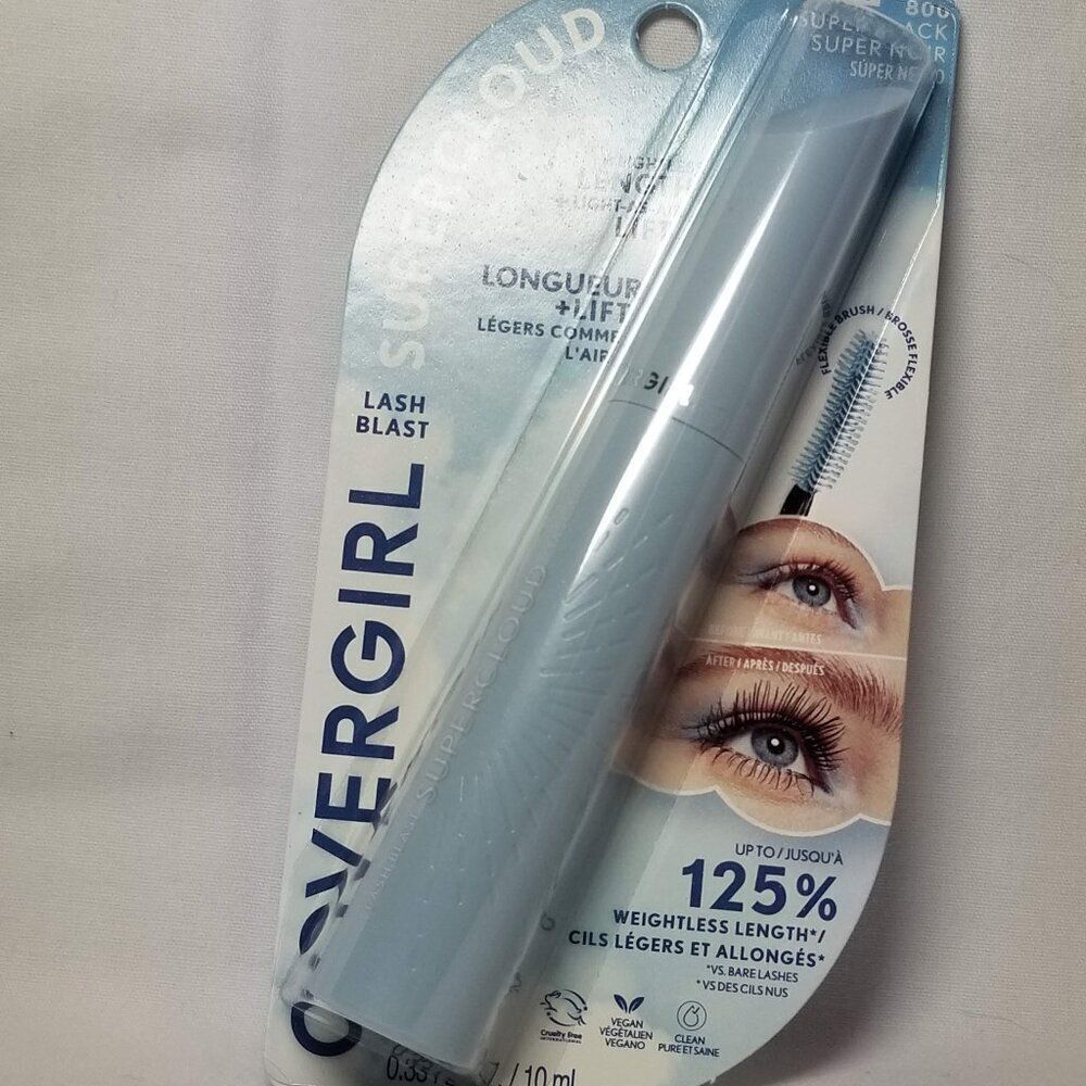 CoverGirl - Lash Blast Supercloud Mascara - 800 Super Black